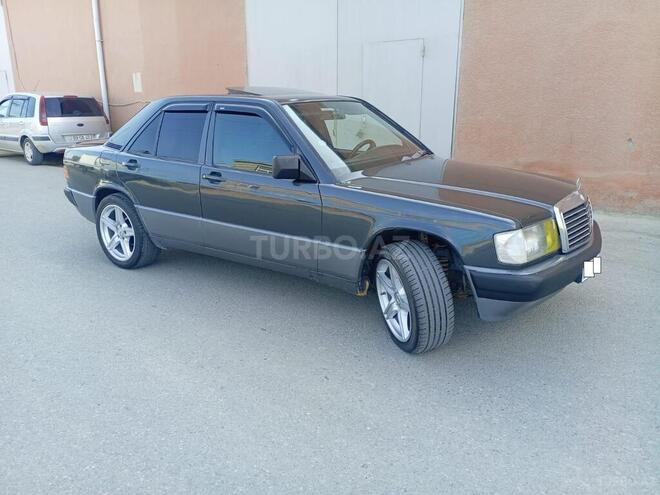 Mercedes 190 1990, 201,245 km - 1.8 l - Bakı
