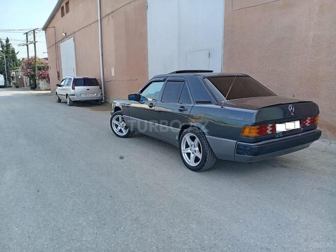 Mercedes 190 1990, 201,245 km - 1.8 l - Bakı