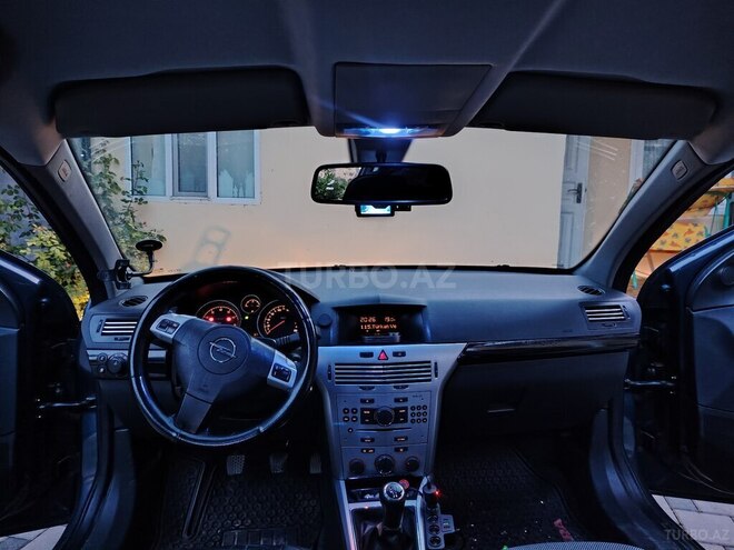 Opel Astra 2009, 245,000 km - 1.4 l - Gədəbəy