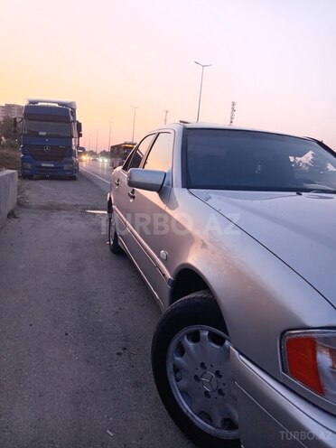 Mercedes C 180 1997, 281,000 km - 1.8 l - Bakı