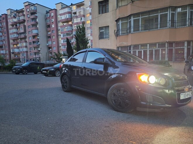 Chevrolet Aveo-3