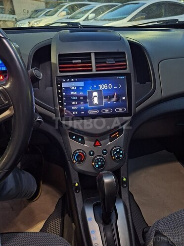Chevrolet Aveo-9