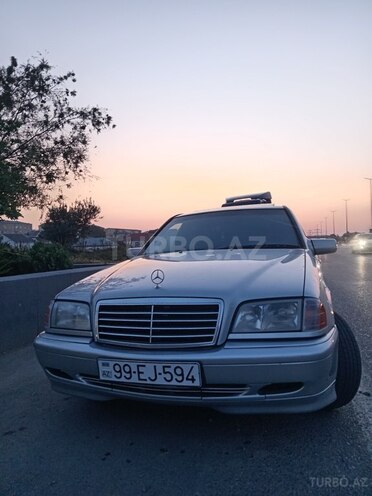 Mercedes C 180 1997, 281,000 km - 1.8 l - Bakı