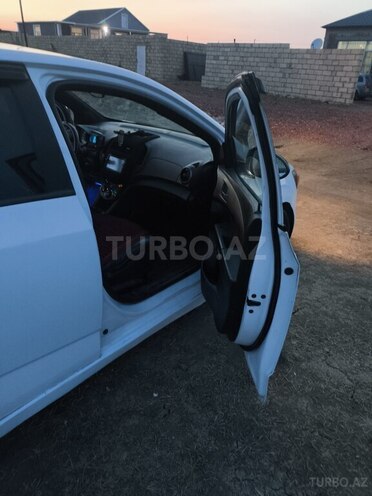 Chevrolet Aveo 2012, 402,369 km - 1.4 l - Bakı