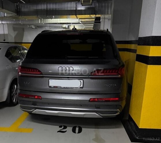 Audi Q7 2022, 46,000 km - 0.5 l - Bakı