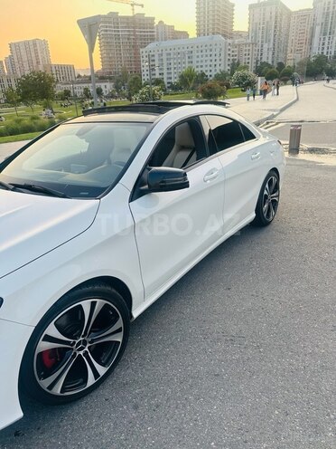 Mercedes CLA 250 2014, 246,000 km - 2.0 л - Bakı