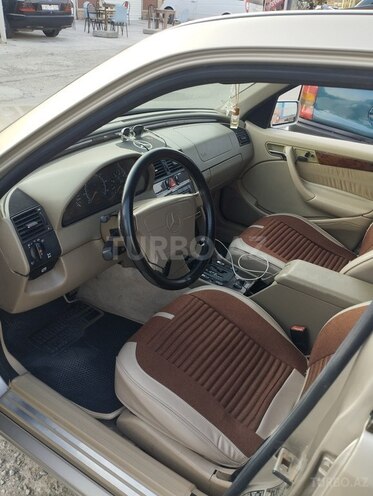 Mercedes C 230 1997, 320,000 km - 2.3 л - Şirvan