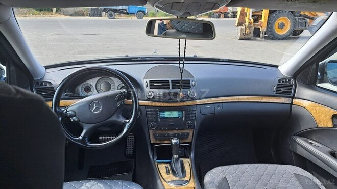 Mercedes E 200 2007, 236,000 km - 1.8 l - Bakı