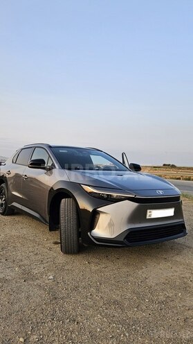 Toyota bZ4X 2023, 12,500 km - 0.0 l - Bakı