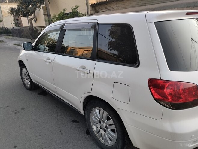 Mitsubishi Airtrek 2001, 327,248 km - 2.4 л - Şəmkir