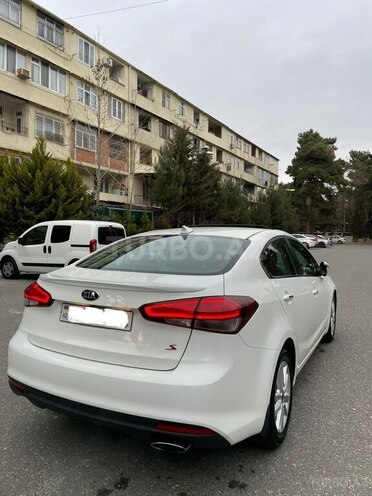 Kia Forte 2017, 115,000 km - 2.0 l - Xudat