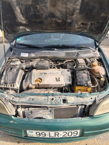 Opel Astra 2000, 256,000 km - 1.6 l - Bakı