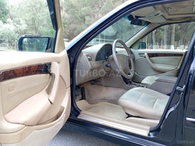 Mercedes C 230 1999, 325,285 km - 2.3 l - Sumqayıt
