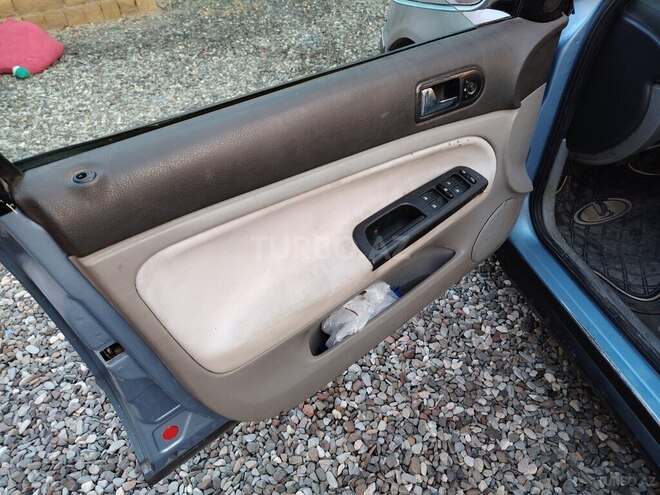 Volkswagen Passat 1998, 290,000 km - 1.8 л - Sumqayıt