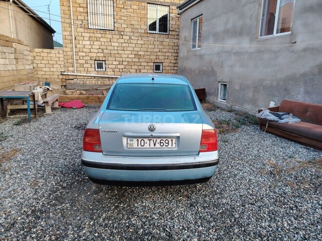 Volkswagen Passat 1998, 290,000 km - 1.8 л - Sumqayıt