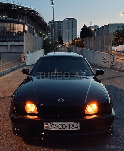 BMW 740 1998, 268,000 km - 4.4 l - Bakı