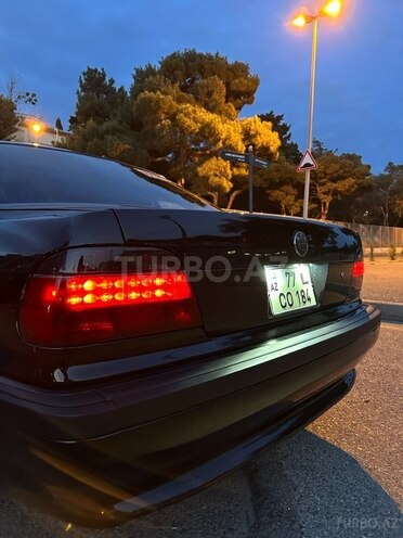 BMW 740 1998, 268,000 km - 4.4 l - Bakı