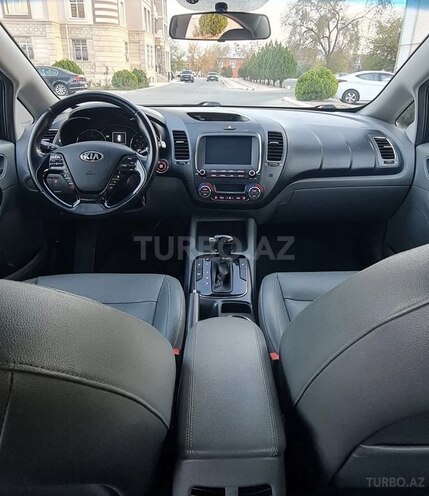 Kia Forte 2017, 115,000 km - 2.0 l - Xudat