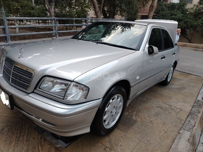 Mercedes C 200 1998, 200,000 km - 2.0 л - Bakı
