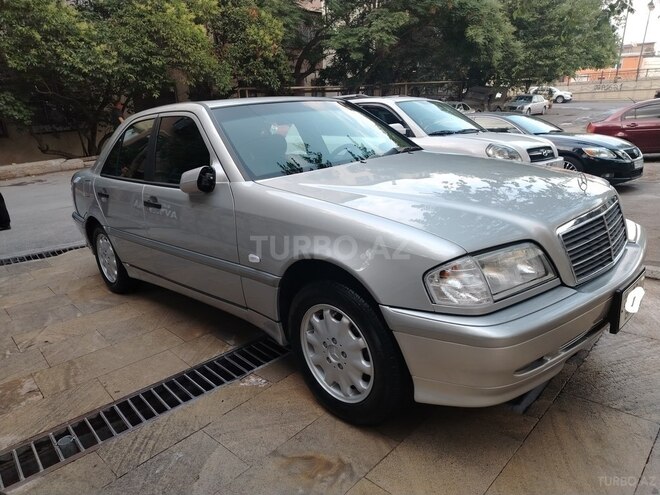 Mercedes C 200 1998, 200,000 km - 2.0 л - Bakı
