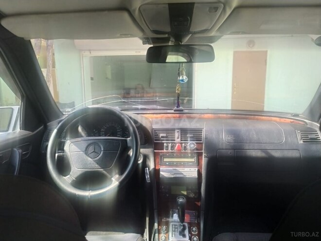 Mercedes C 240 1997, 295,000 km - 2.4 l - Bakı