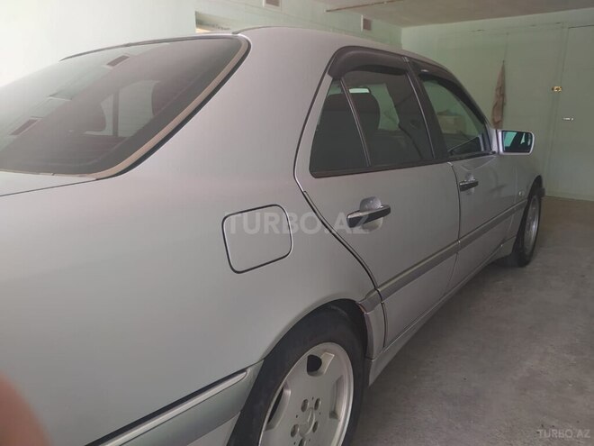 Mercedes C 240 1997, 295,000 km - 2.4 l - Bakı