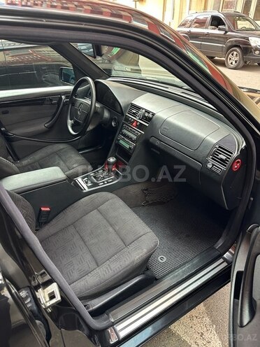Mercedes C 240 1998, 216,000 km - 2.4 л - Bakı