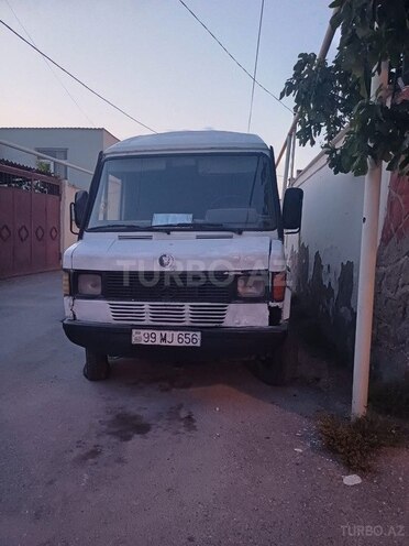 Mercedes 208 D 1996, 500,000 km - 2.3 l - Bakı