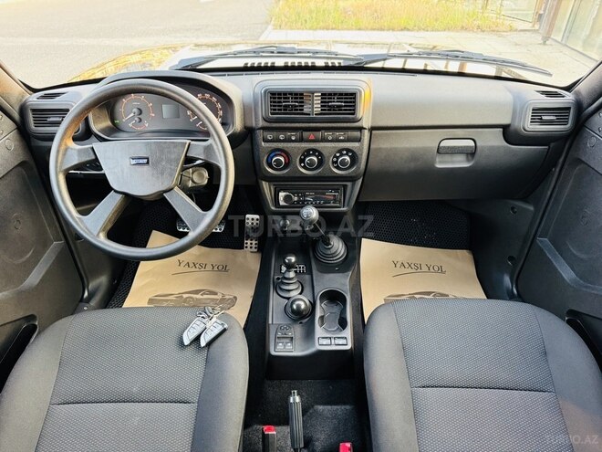 LADA (VAZ) Niva-13