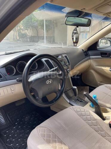Hyundai Sonata 2008, 350,000 km - 2.4 l - Qusar