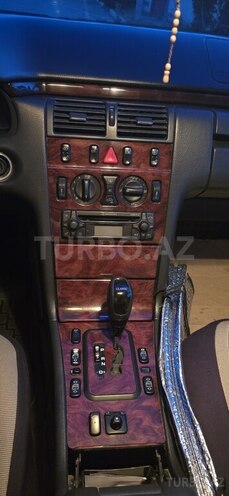 Mercedes E 200 2001, 543,876 km - 2.0 l - Şəmkir