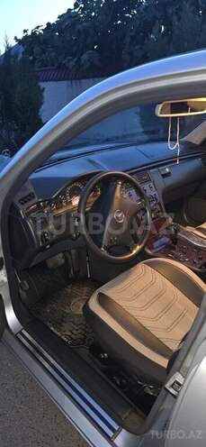 Mercedes E 200 2001, 543,876 km - 2.0 l - Şəmkir