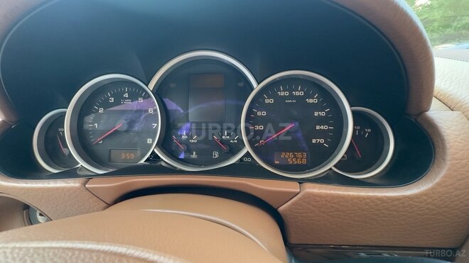 Porsche Cayenne 2006, 226,763 km - 4.5 l - Bakı