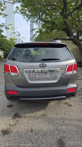 Kia Sorento-7