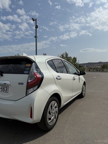 Toyota Aqua 2018, 116,000 km - 1.5 л - Bakı