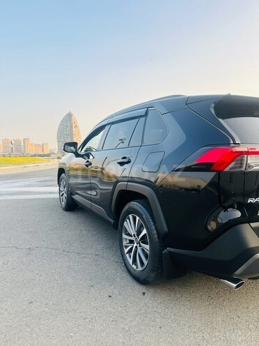 Toyota RAV4 2019, 114,000 km - 2.0 l - Bakı