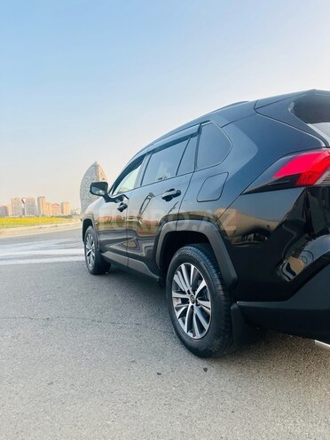 Toyota RAV4 2019, 114,000 km - 2.0 l - Bakı