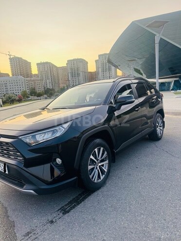 Toyota RAV4 2019, 114,000 km - 2.0 l - Bakı