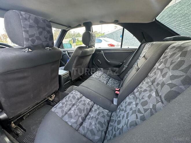 Mercedes C 180 1998, 207,000 km - 1.8 l - Bakı