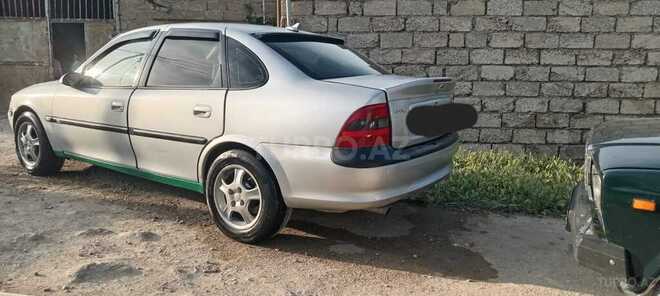 Opel Vectra 1996, 600,000 km - 1.8 l - Bakı