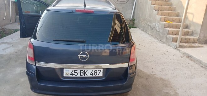 Opel Astra 2008, 240,000 km - 1.4 l - Mingəçevir