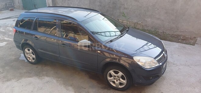 Opel Astra 2008, 240,000 km - 1.4 l - Mingəçevir
