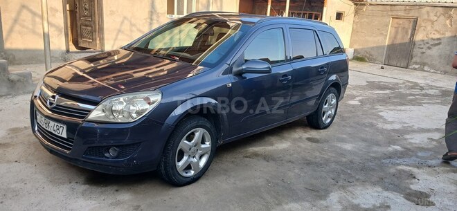 Opel Astra 2008, 240,000 km - 1.4 l - Mingəçevir