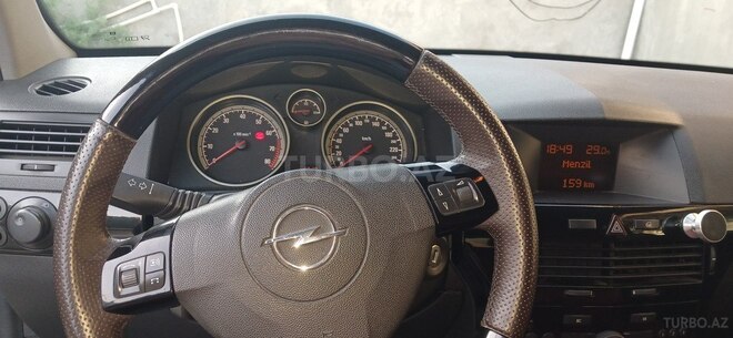 Opel Astra 2008, 240,000 km - 1.4 l - Mingəçevir
