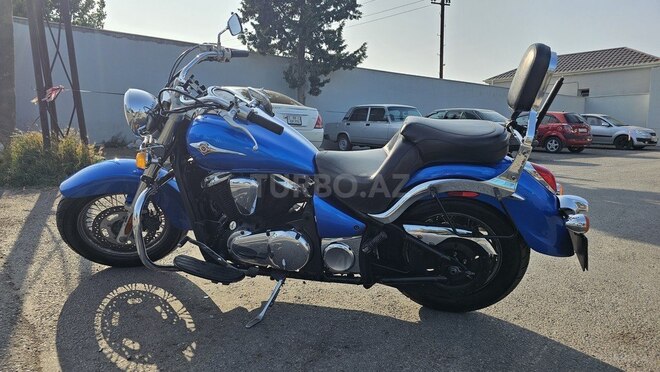 Kawasaki VN 900 Vulcan-4
