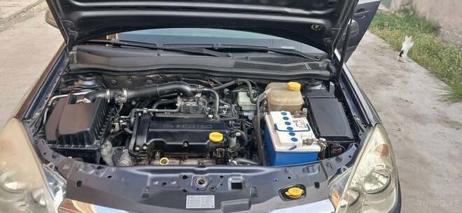 Opel Astra 2008, 240,000 km - 1.4 l - Mingəçevir
