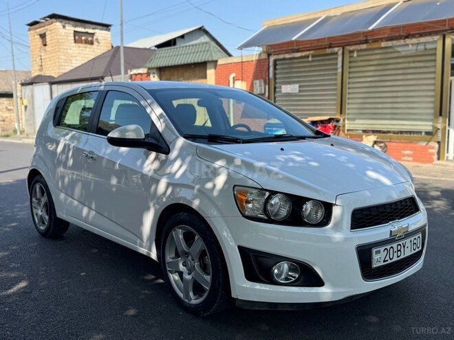 Chevrolet Sonic 2015, 181,856 km - 1.4 l - Gəncə