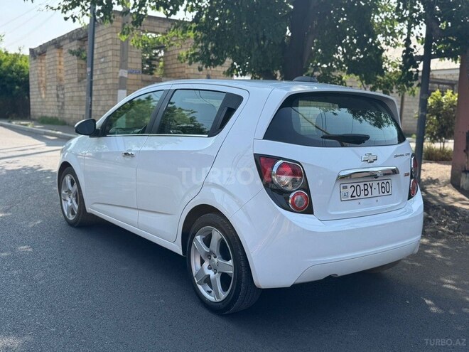 Chevrolet Sonic 2015, 181,856 km - 1.4 l - Gəncə