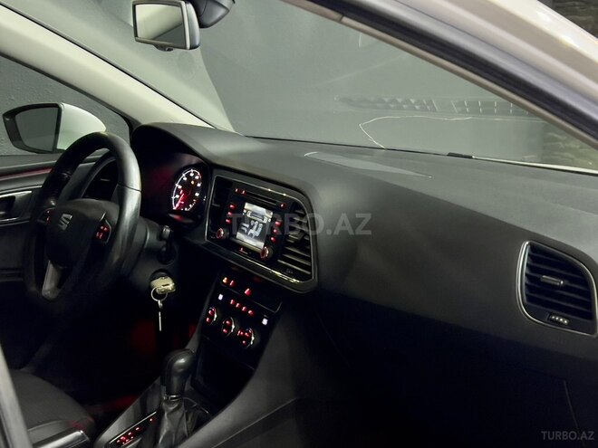 SEAT Leon-14