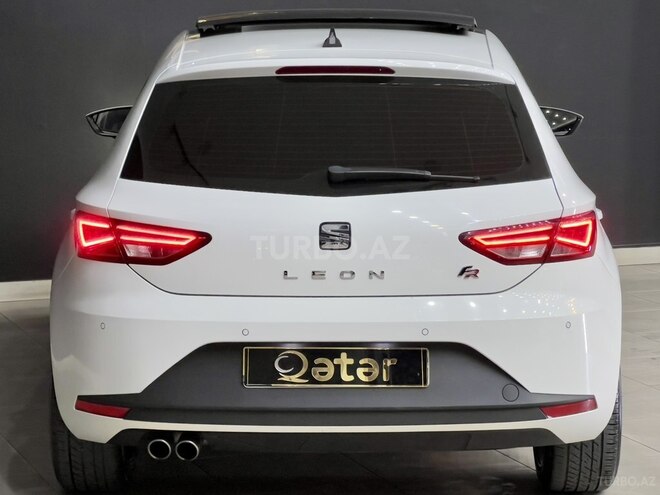 SEAT Leon-12